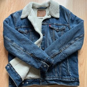 Levis jacket men size Medium